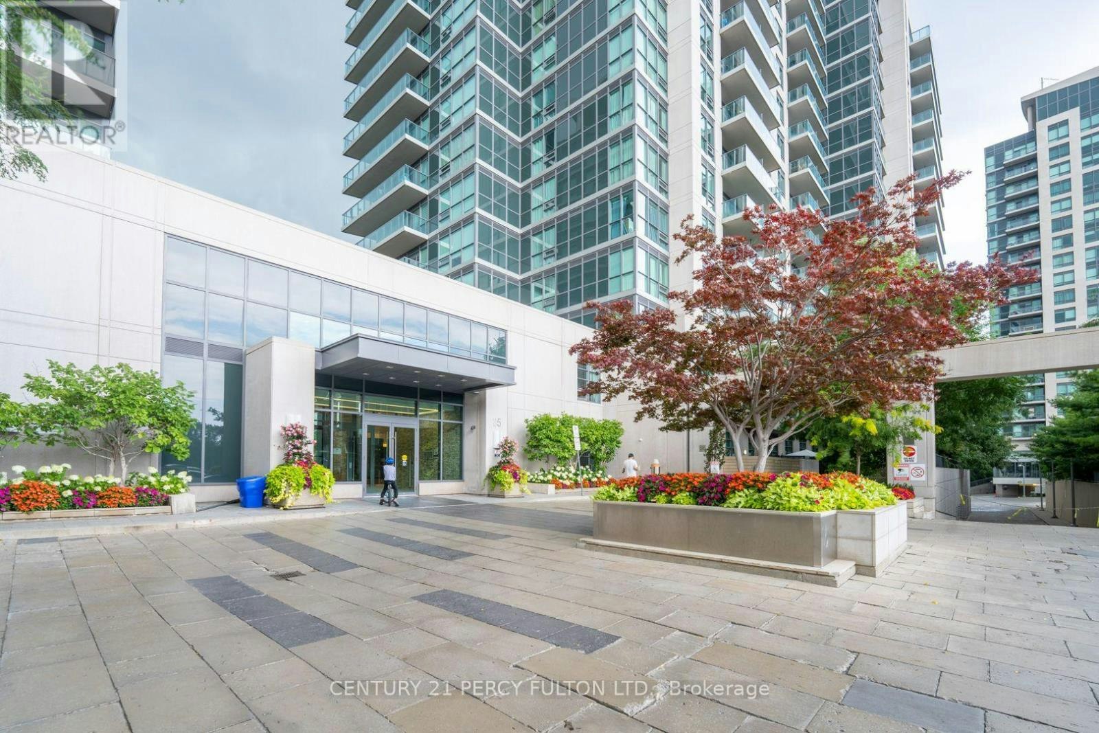 1510-35 Brian Peck Crescent, Toronto, ON, M4G 0A5 - 3