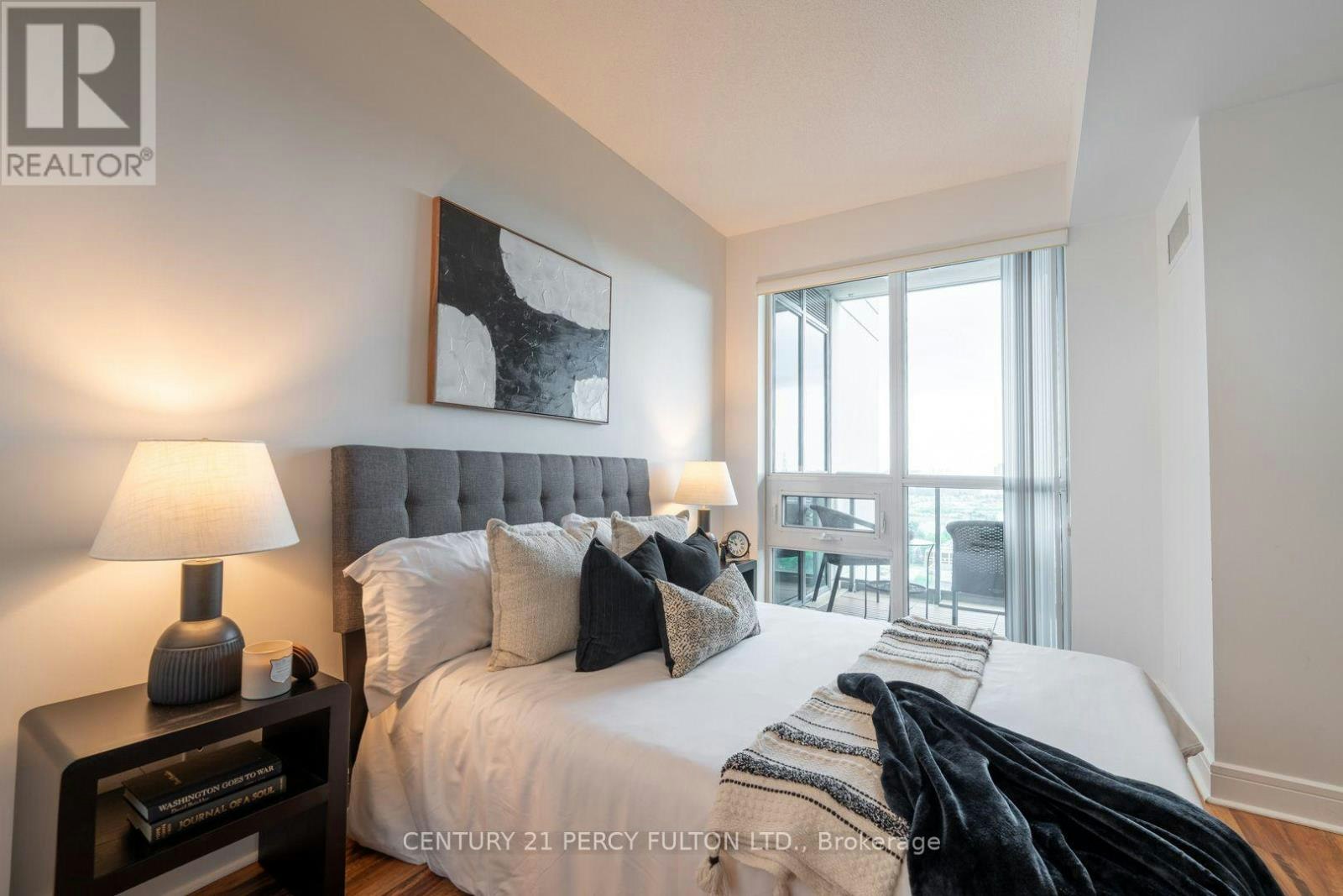 1510-35 Brian Peck Crescent, Toronto, ON, M4G 0A5 - 21