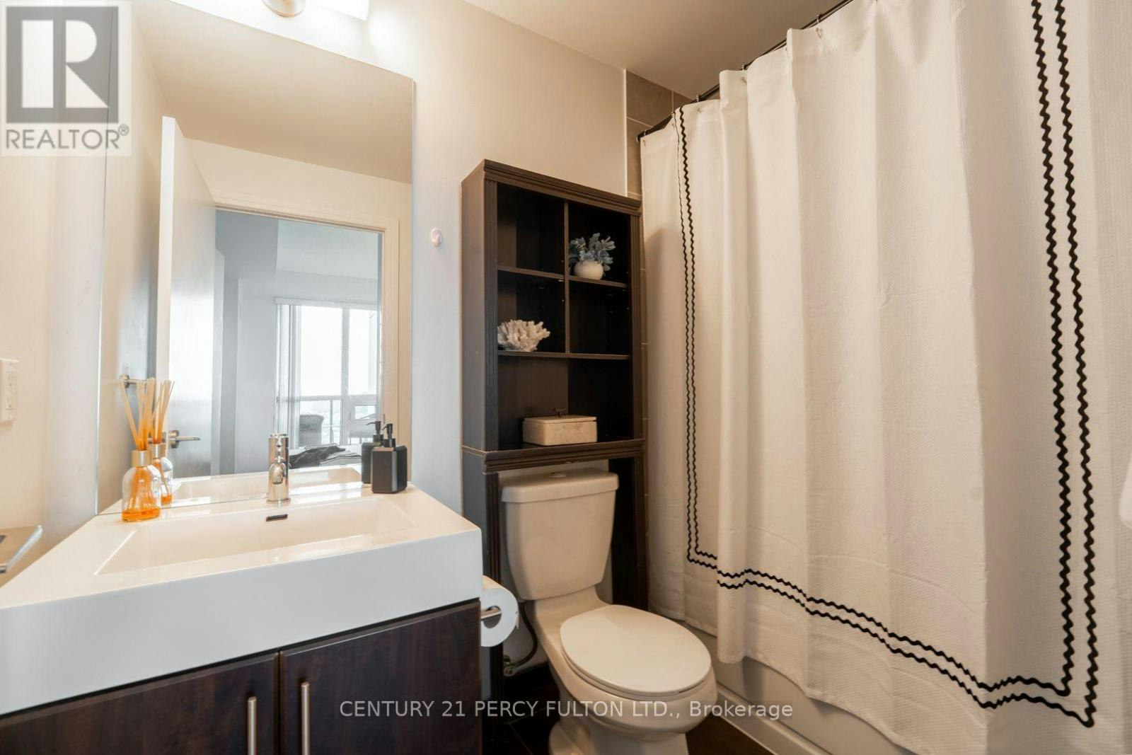 1510-35 Brian Peck Crescent, Toronto, ON, M4G 0A5 - 18