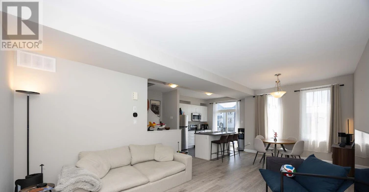 526 Clemency Crescent, Ottawa, ON, K2J 6R7 - 12