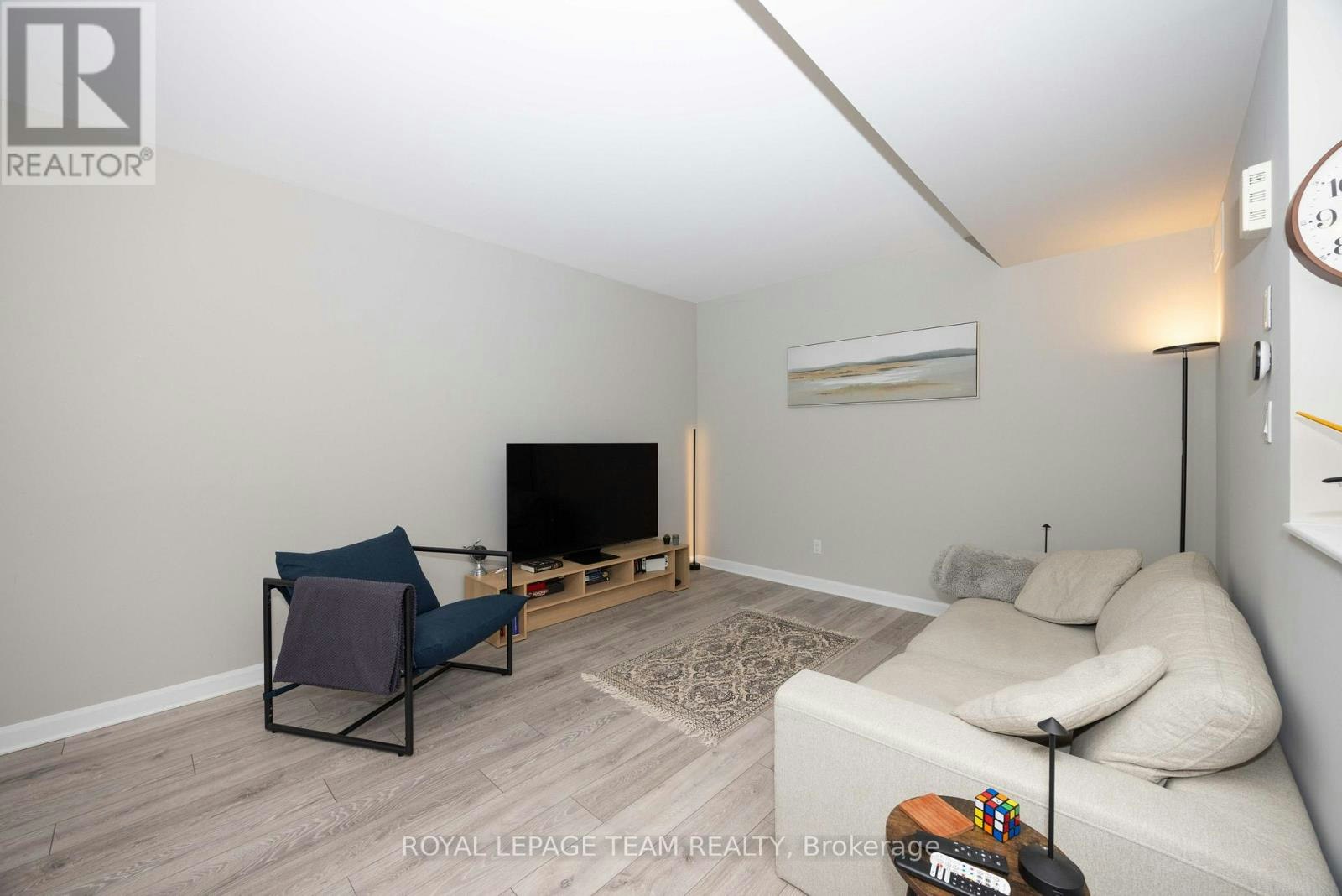 526 Clemency Crescent, Ottawa, ON, K2J 6R7 - 10