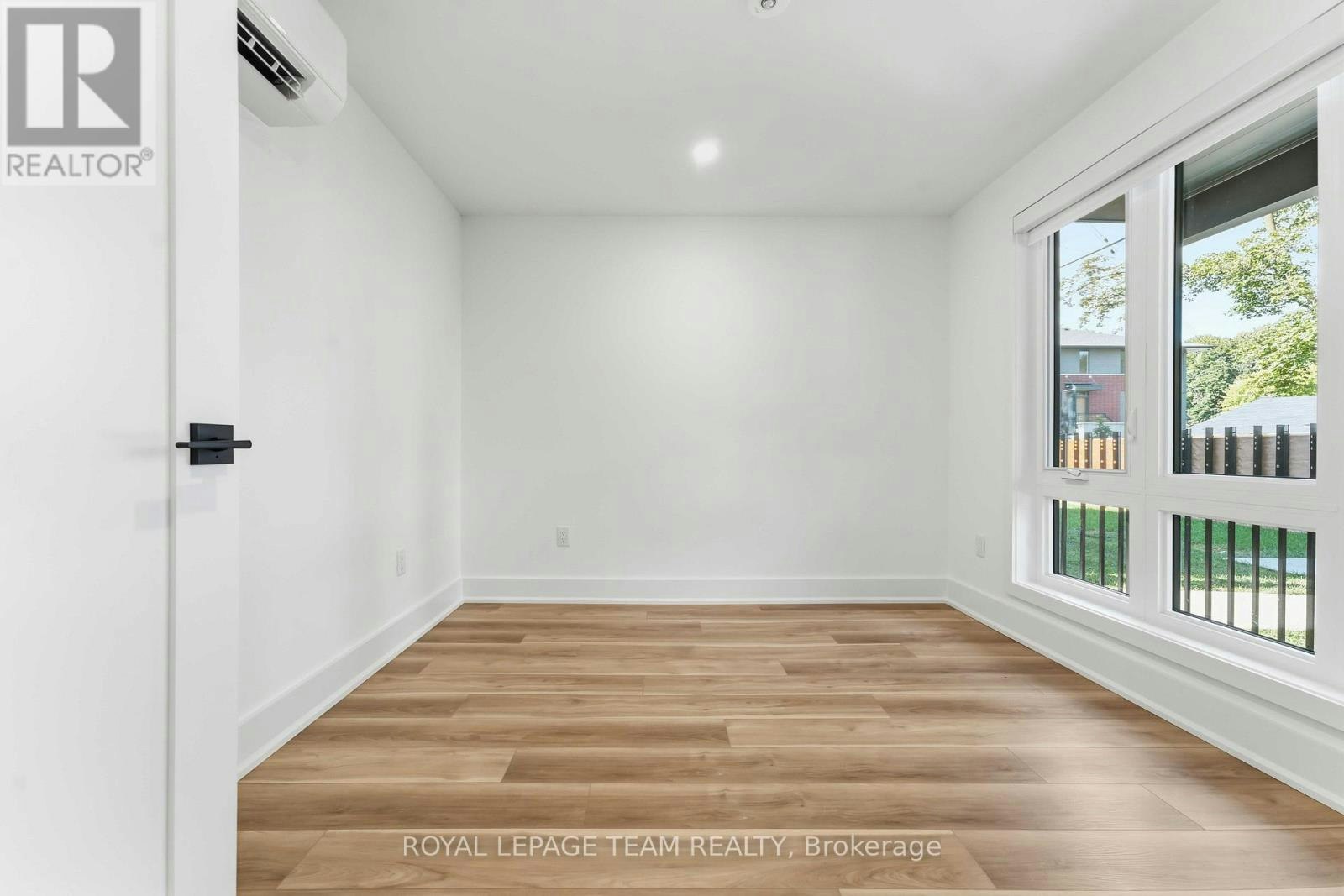 4-549 Melbourne Avenue, Ottawa, ON, K2A 1W7 - 10