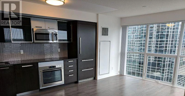 1112-5162 Yonge Street, Toronto, ON, M2N 0E9