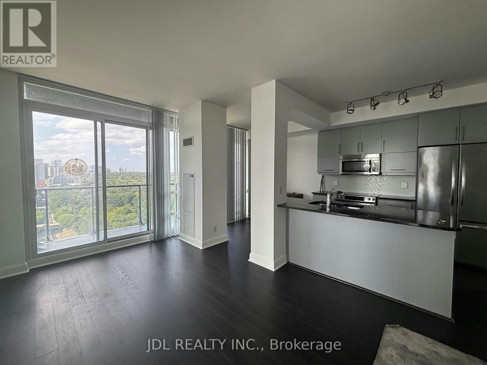 2202-825 Church Street, Toronto, ON, M4W 3Z4 - 4