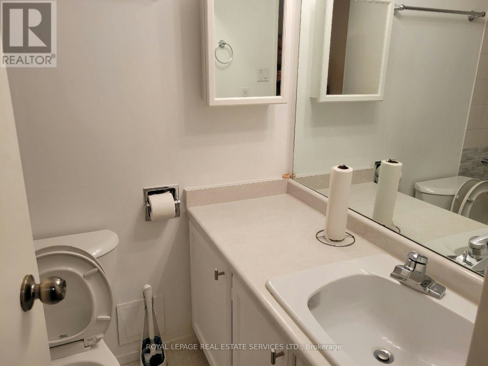 A15-296 Mill Road, Toronto, ON, M9C 4X8 - 16