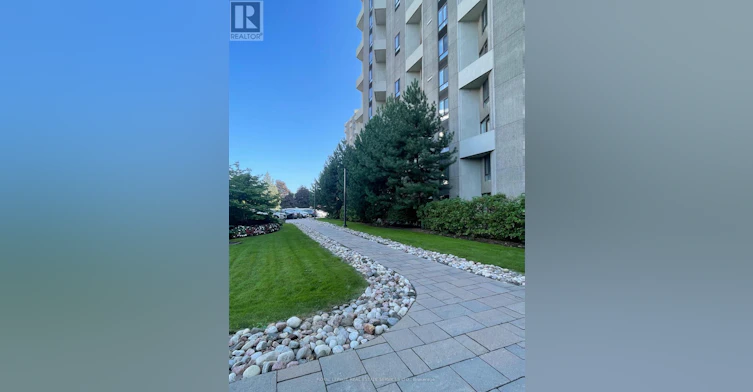 A15-296 Mill Road, Toronto, ON, M9C 4X8 - 2