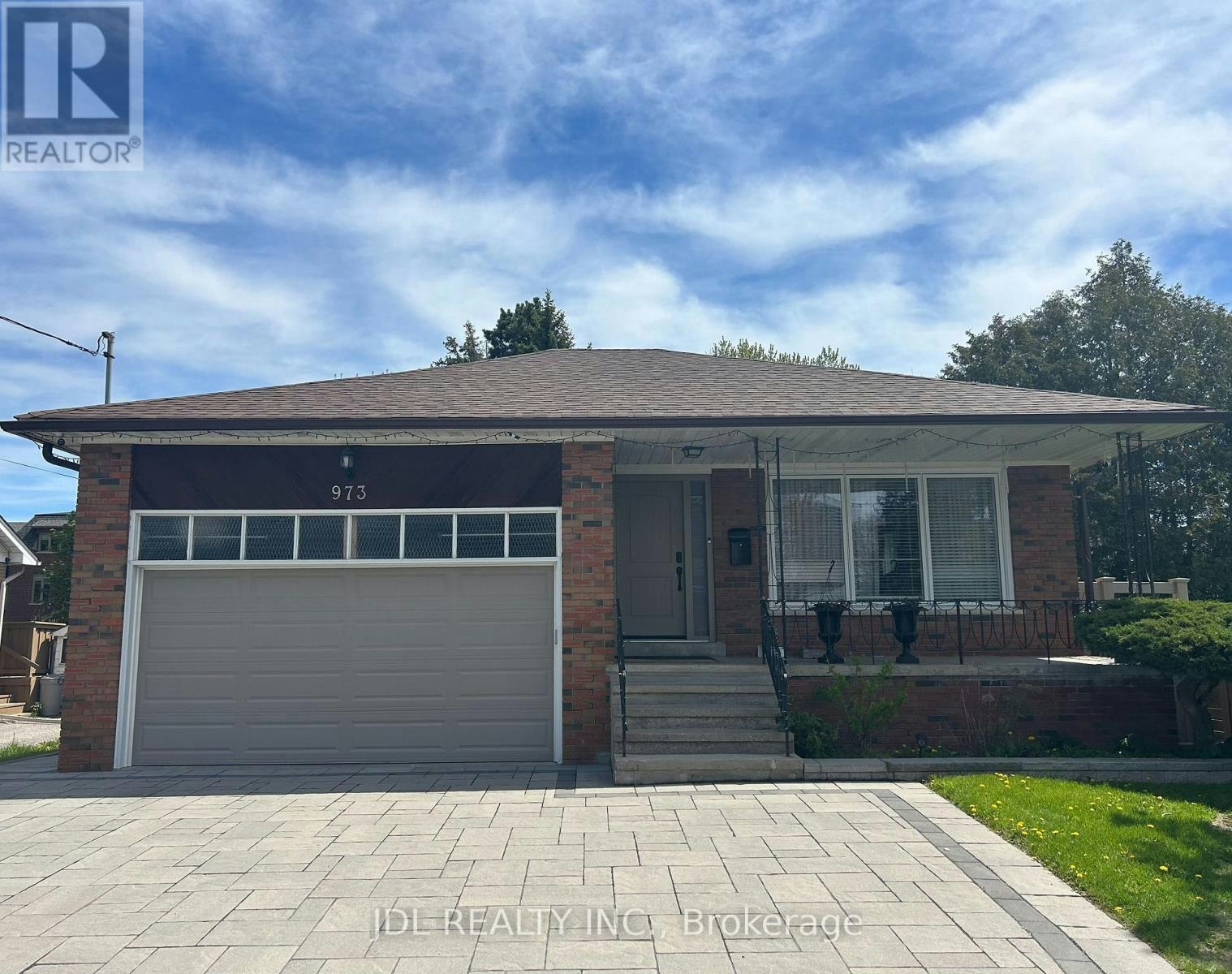 A BSMT-MASTER 973 Bedroom Willowdale Ave Avenue, Toronto, ON, M2M 3C6