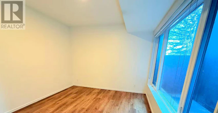 206-377 Broadview Avenue, Toronto, ON, M4K 2M7 - 3