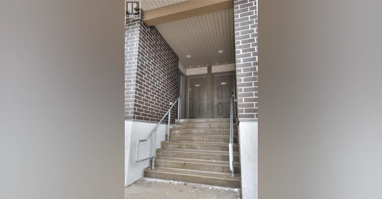 208-338 Albert Street, Waterloo, ON, N2L 0G8 - 24