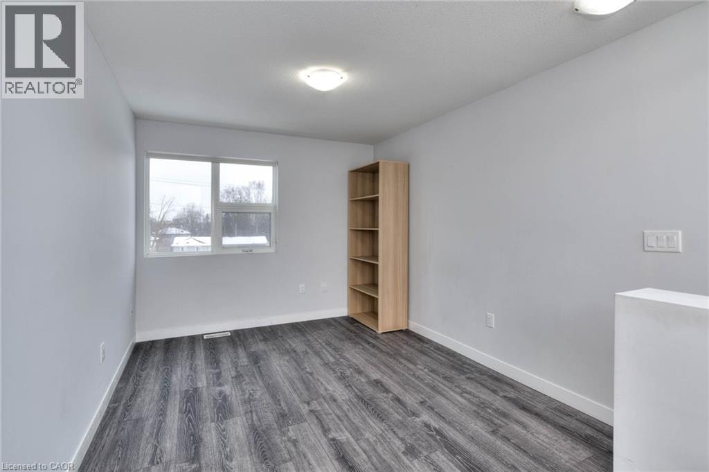 208-338 Albert Street, Waterloo, ON, N2L 0G8 - 17