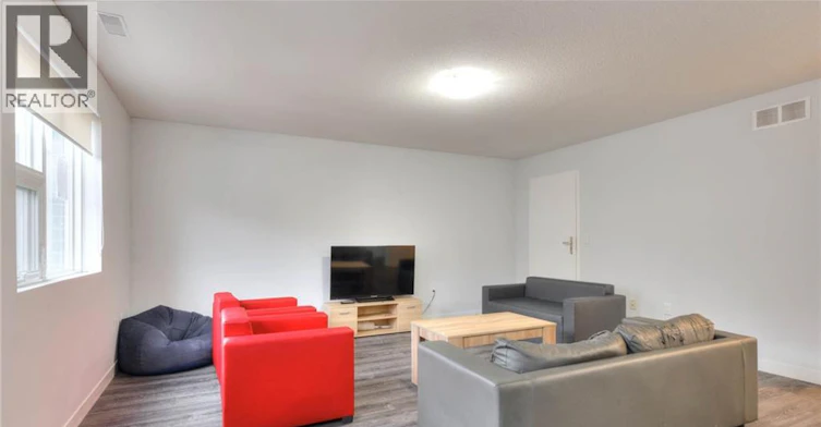 208-338 Albert Street, Waterloo, ON, N2L 0G8 - 3