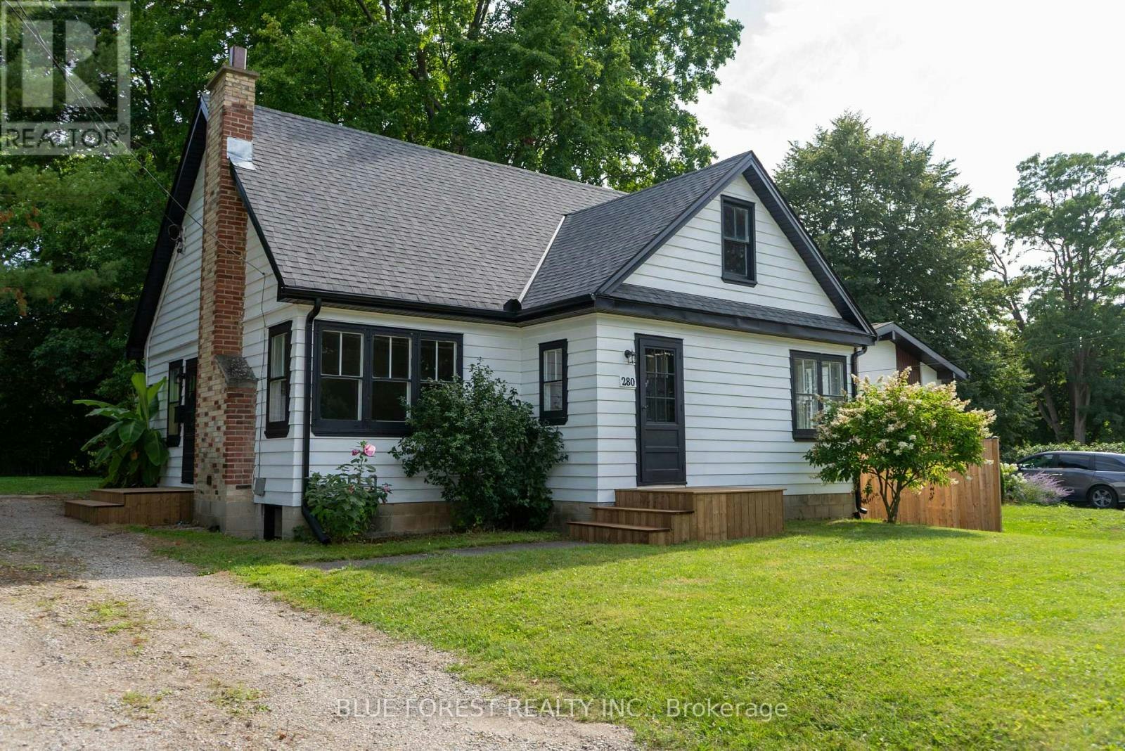 280 Saulsbury Street, Strathroy, ON, N7G 2B2