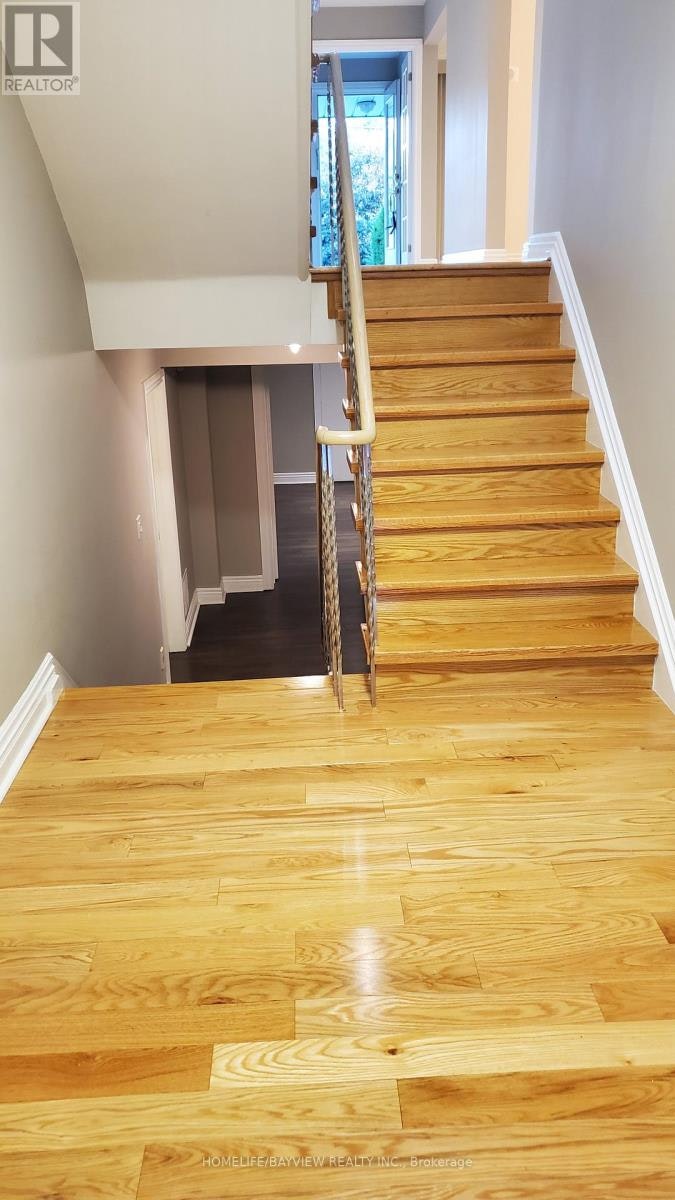 6 Restwell Crescent, Toronto, ON, M2K 2A2 - 23