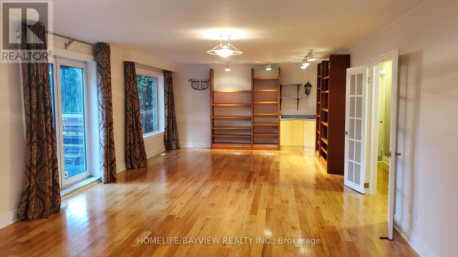 6 Restwell Crescent, Toronto, ON, M2K 2A2 - 14