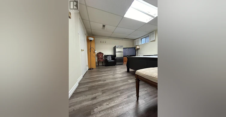 A BSMT-MASTER 3 Bedroom Butterfield Dr Drive, Toronto, ON, M3A 2L9 - 4