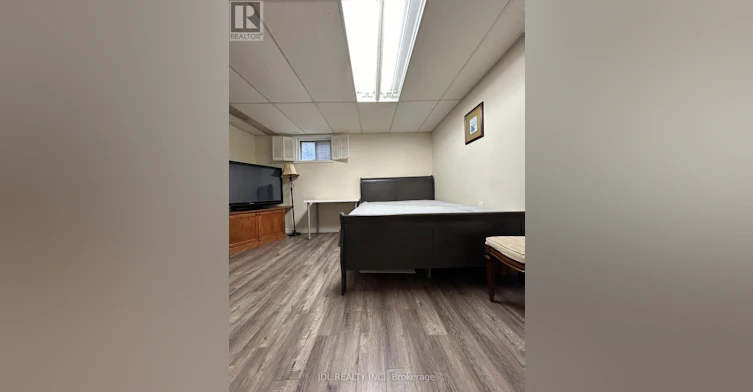 A BSMT-MASTER 3 Bedroom Butterfield Dr Drive, Toronto, ON, M3A 2L9 - 5