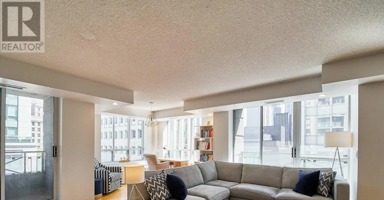 809-140 Simcoe Street, Toronto, ON, M5H 4E9 - 7