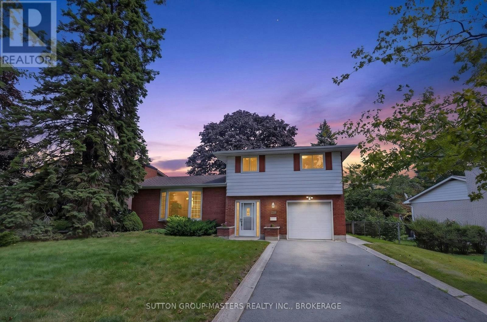 197 Norman Rogers Drive, Kingston, ON, K7M 2R5