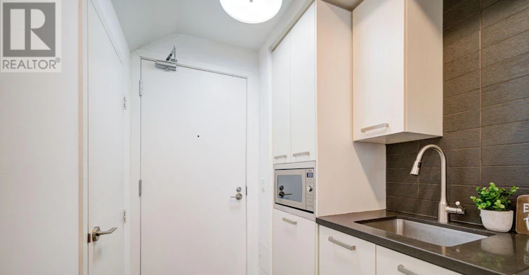 N101-455 Front Street E, Toronto, ON, M5A 1G9 - 4