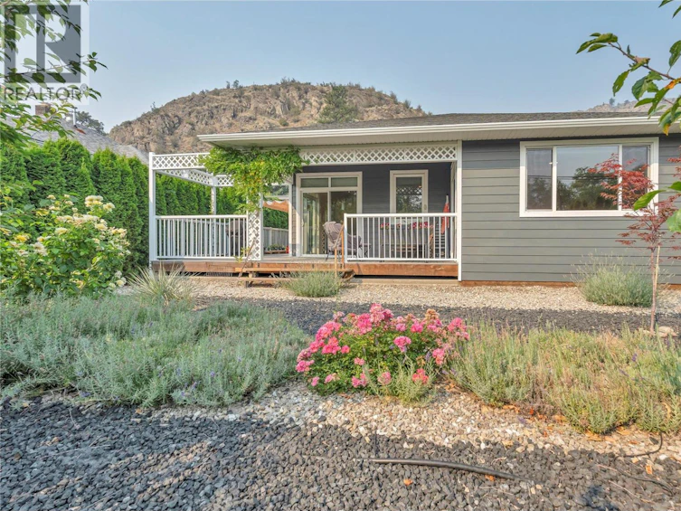 6753 Hillside Place, Oliver, BC, V0H 1T0