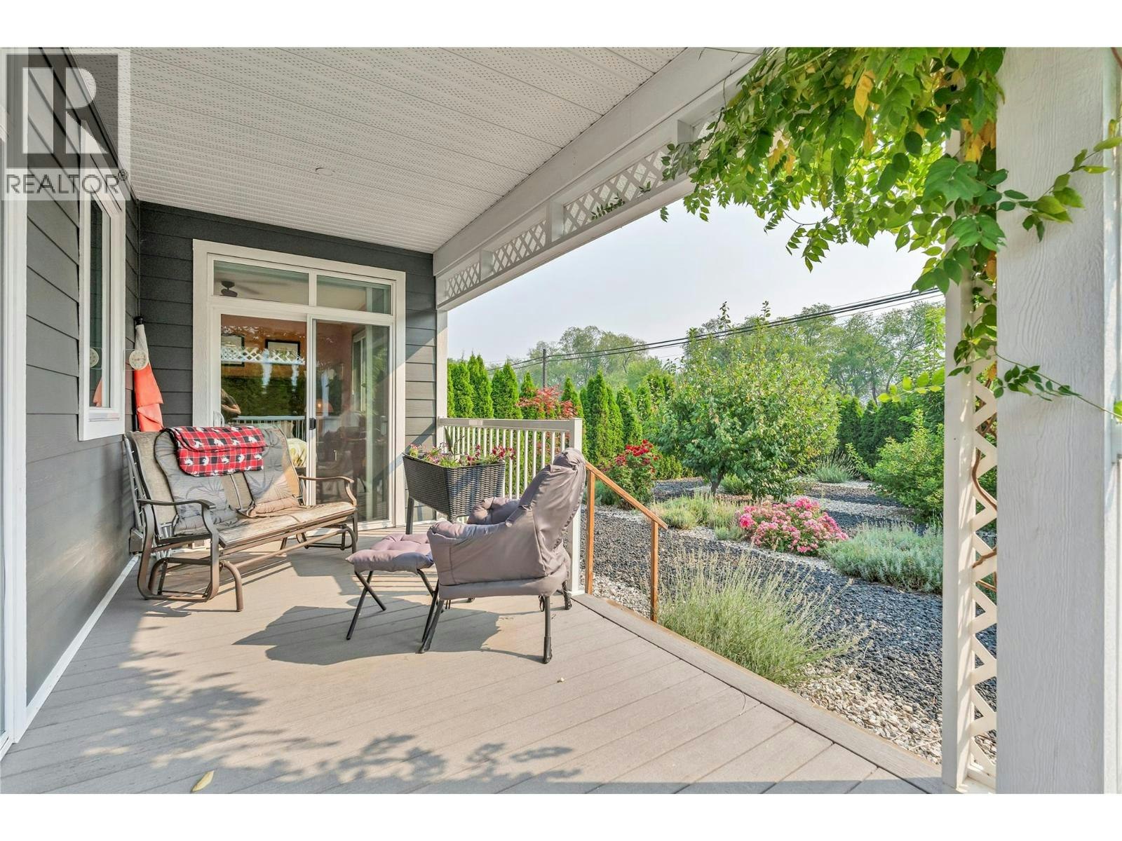 6753 Hillside Place, Oliver, BC, V0H 1T0 - 17