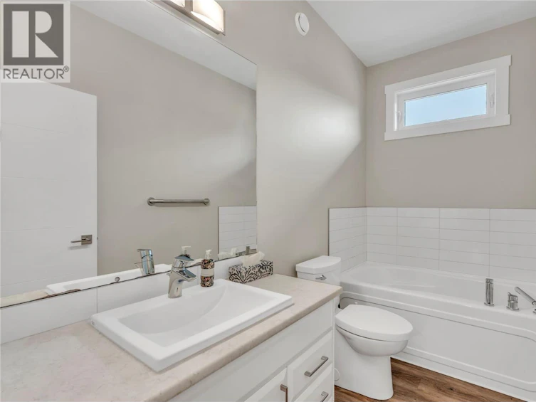 6753 Hillside Place, Oliver, BC, V0H 1T0 - 12