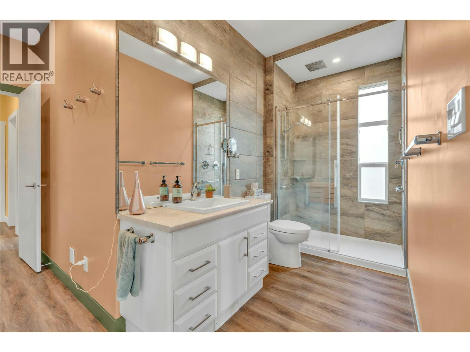 6753 Hillside Place, Oliver, BC, V0H 1T0 - 10