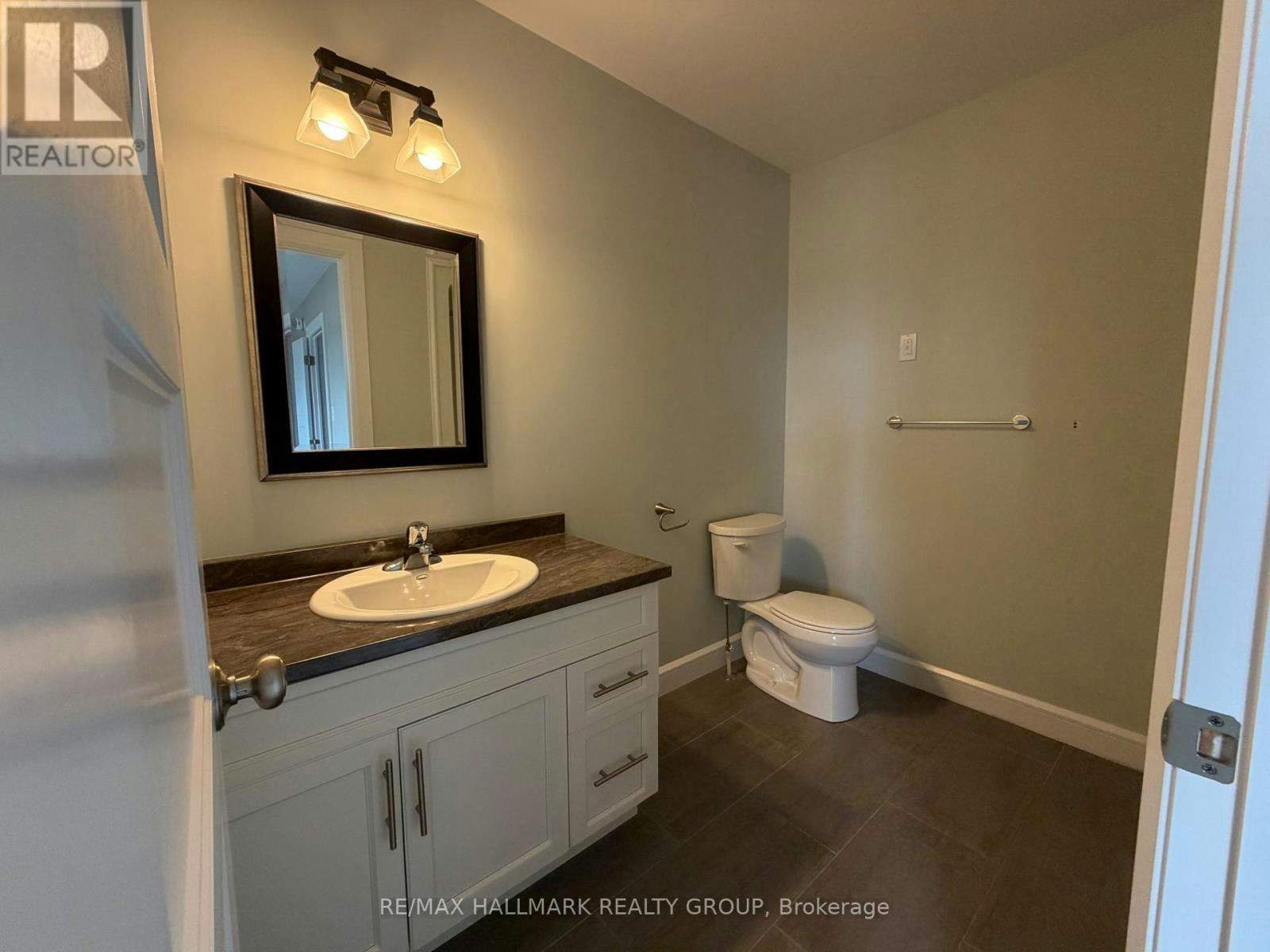 47 Chad Street, Petawawa, ON, K8H 0G9 - 8