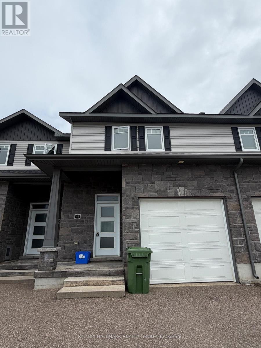 47 Chad Street, Petawawa, ON, K8H 0G9