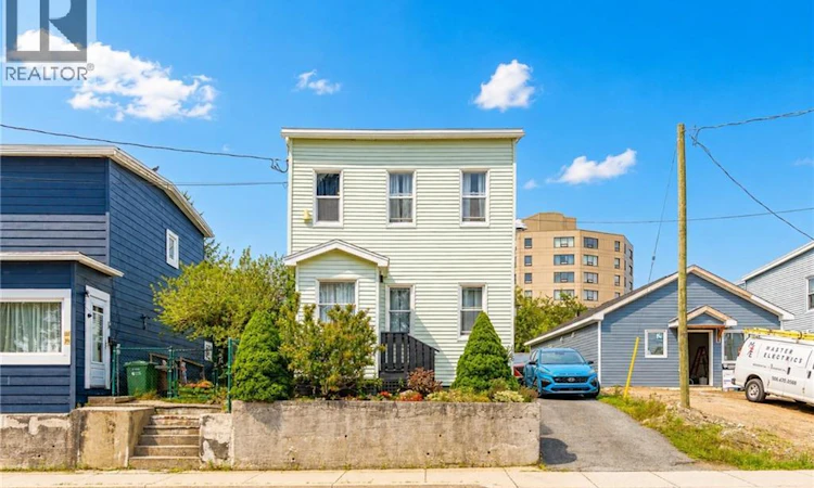 118 Millidge Avenue