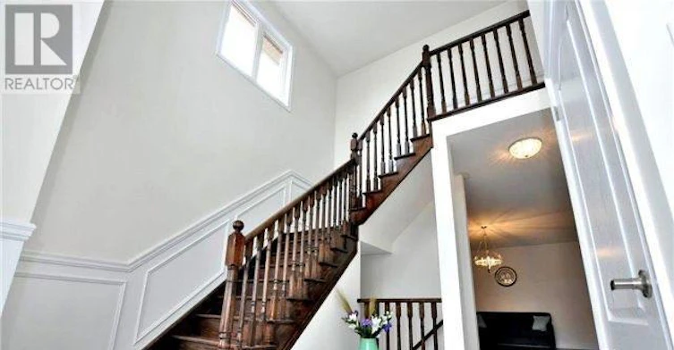 253 Rutherford Road, Bradford West Gwillimbury, ON, L3Z 0X4 - 6