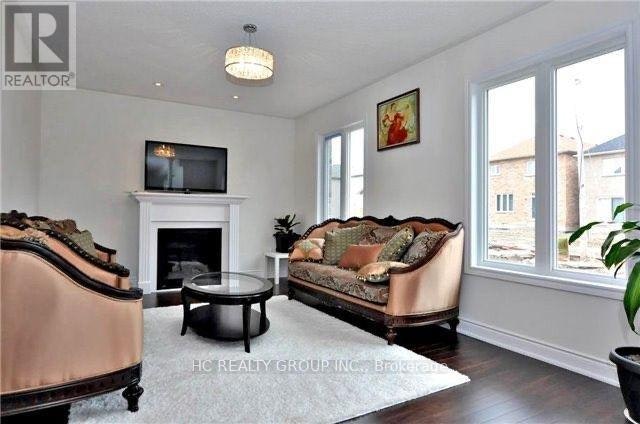 253 Rutherford Road, Bradford West Gwillimbury, ON, L3Z 0X4 - 5