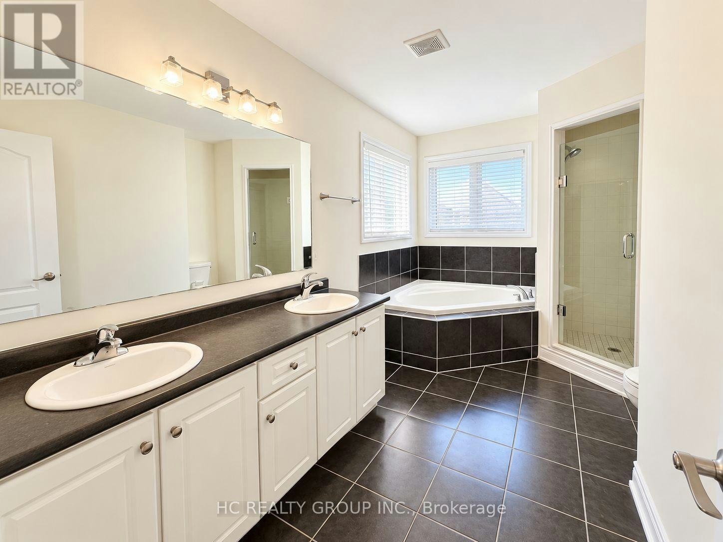 253 Rutherford Road, Bradford West Gwillimbury, ON, L3Z 0X4 - 23