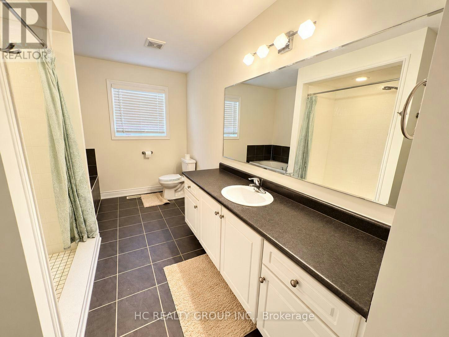 253 Rutherford Road, Bradford West Gwillimbury, ON, L3Z 0X4 - 18