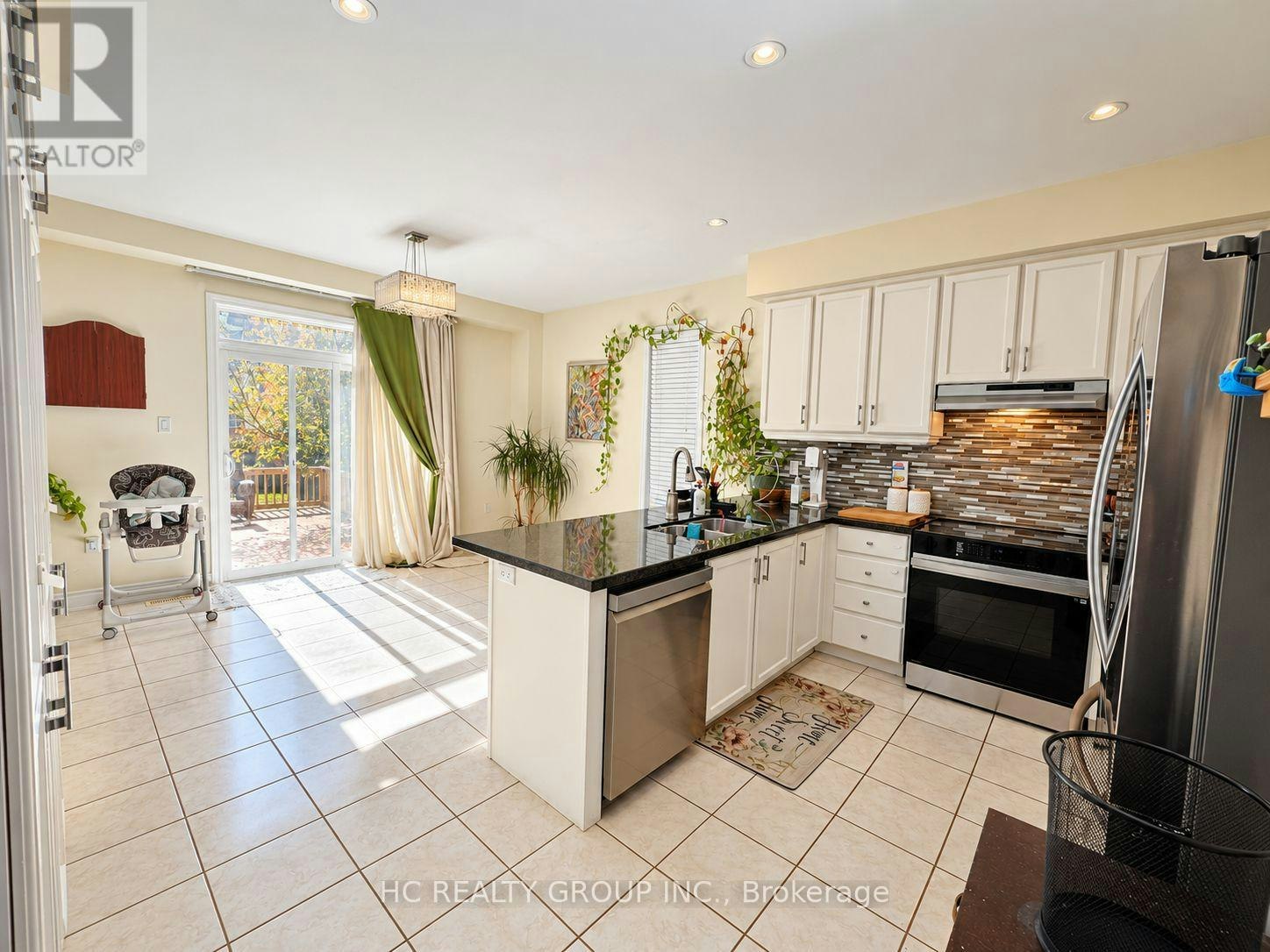 253 Rutherford Road, Bradford West Gwillimbury, ON, L3Z 0X4 - 9