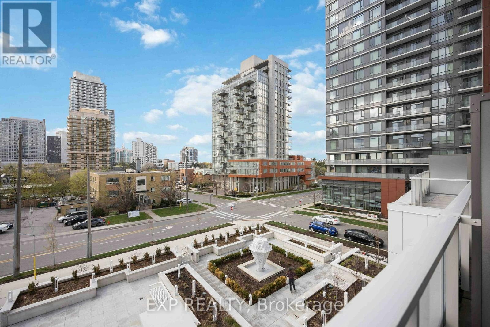 303-75 Canterbury Place, Toronto, ON, M2N 0L2 - 34