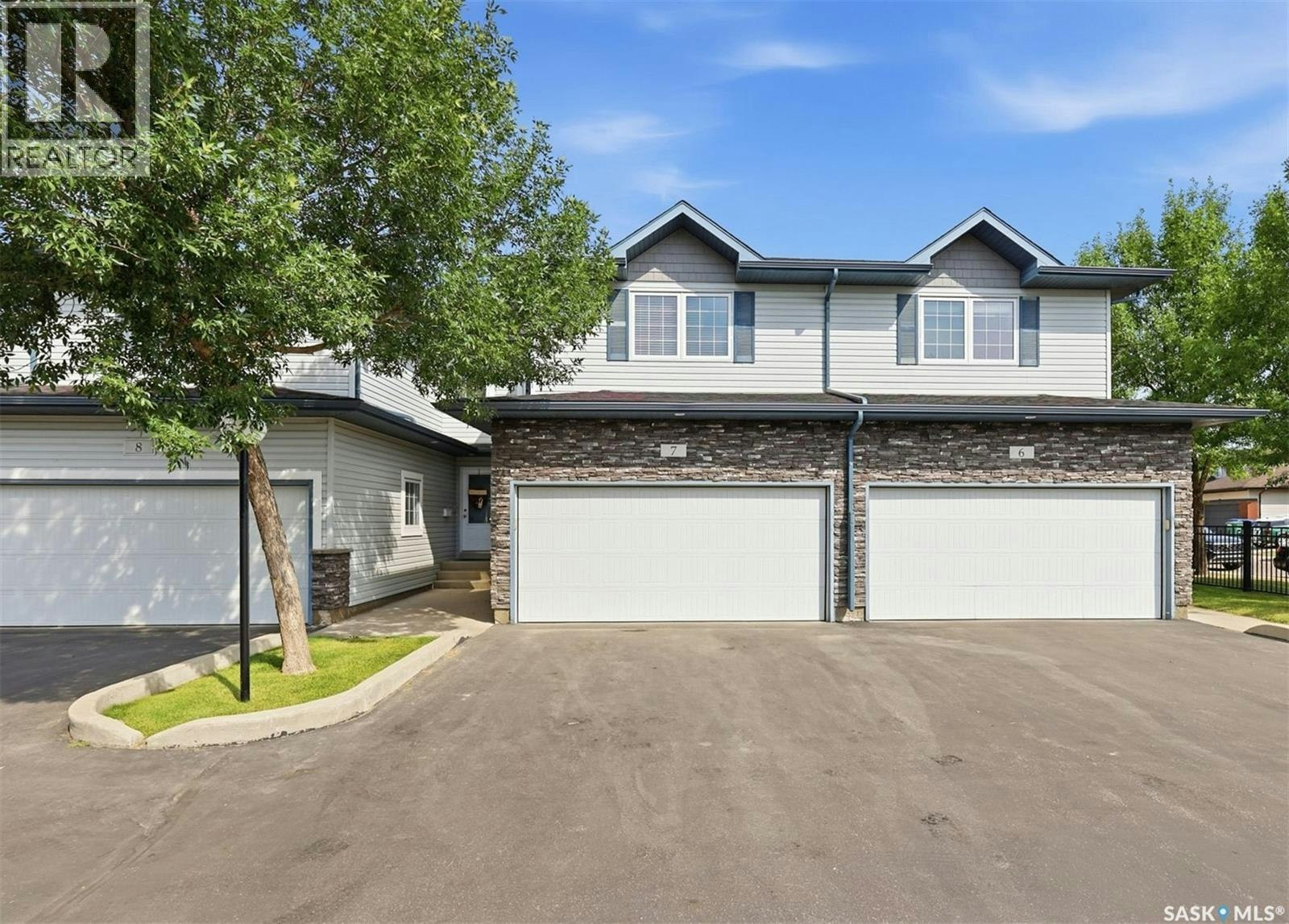 7-110 Dulmage Crescent, Saskatoon, SK, S7T 0C7