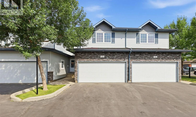 7-110 Dulmage Crescent