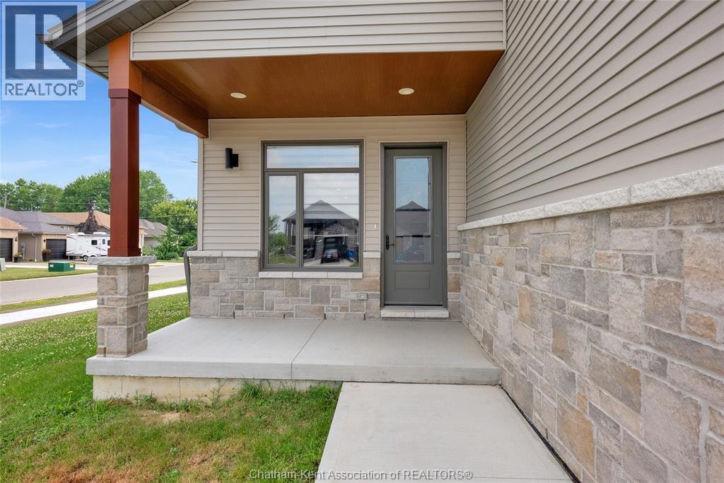 95 Ironwood Trail, Chatham-Kent, ON, N7M 0A5 - 5