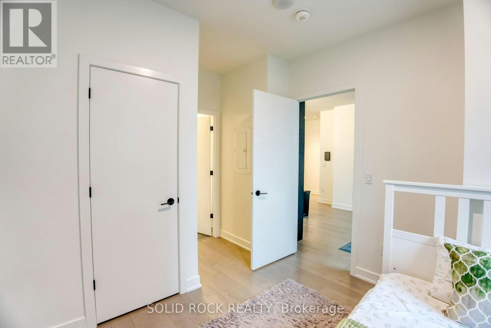 306-560 Rideau Street, Ottawa, ON, K1N 5Z8 - 11
