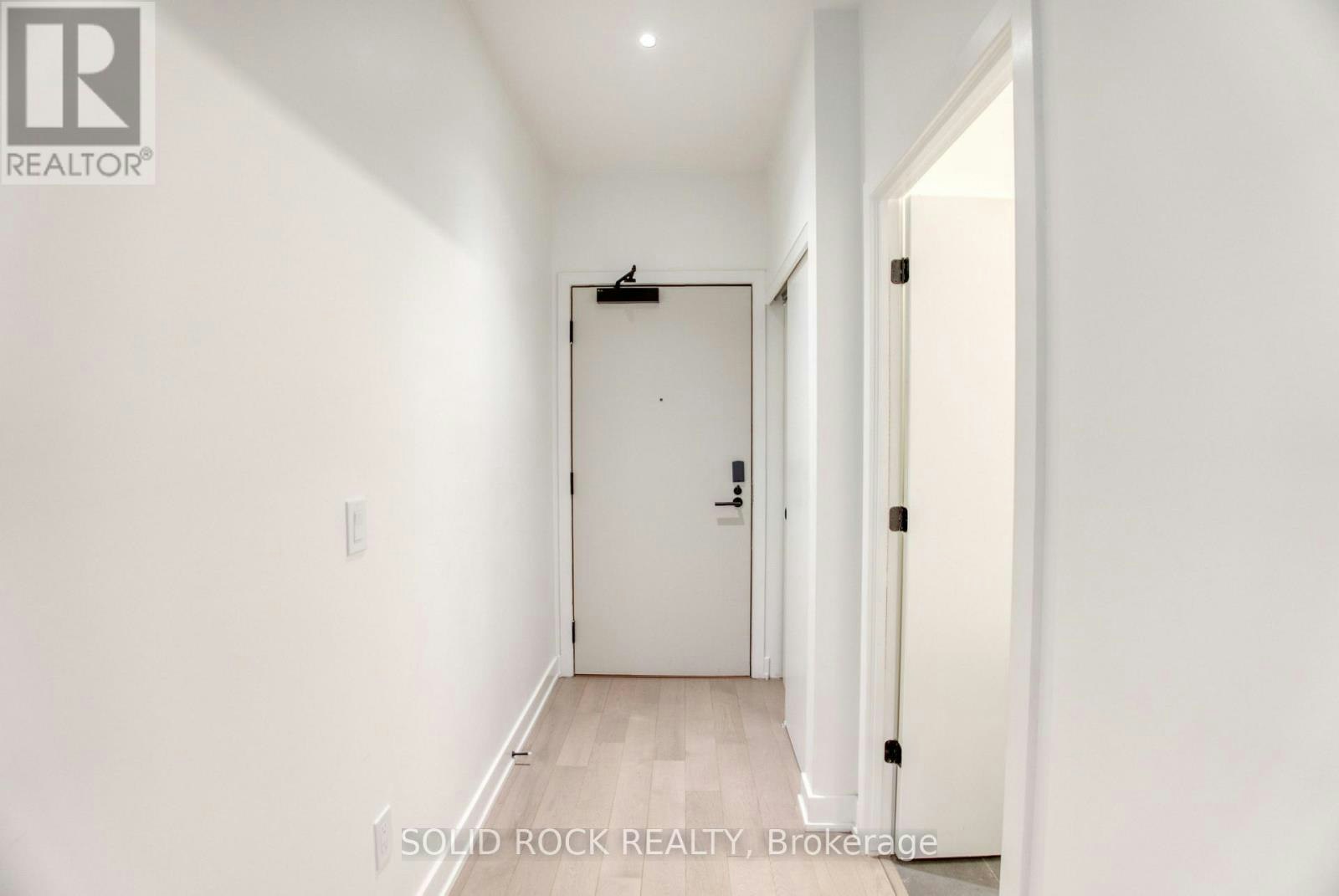 306-560 Rideau Street, Ottawa, ON, K1N 5Z8 - 4