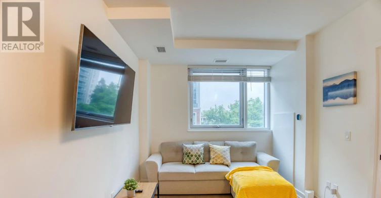 306-560 Rideau Street, Ottawa, ON, K1N 5Z8 - 9