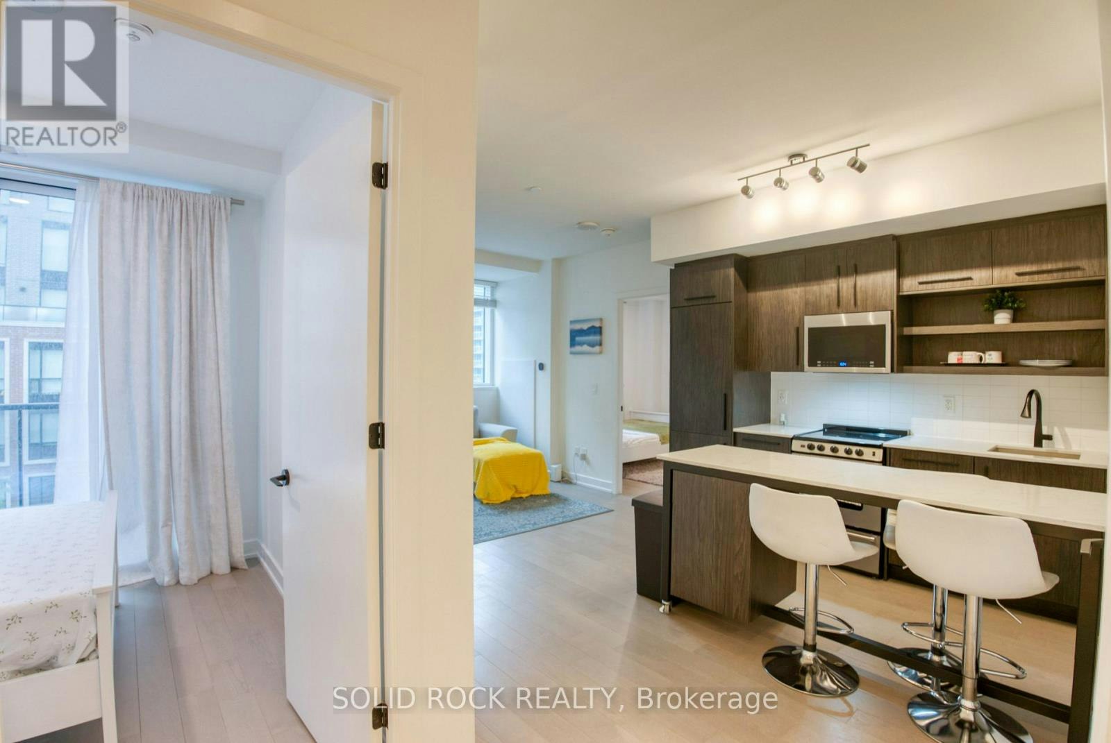 306-560 Rideau Street, Ottawa, ON, K1N 5Z8 - 5