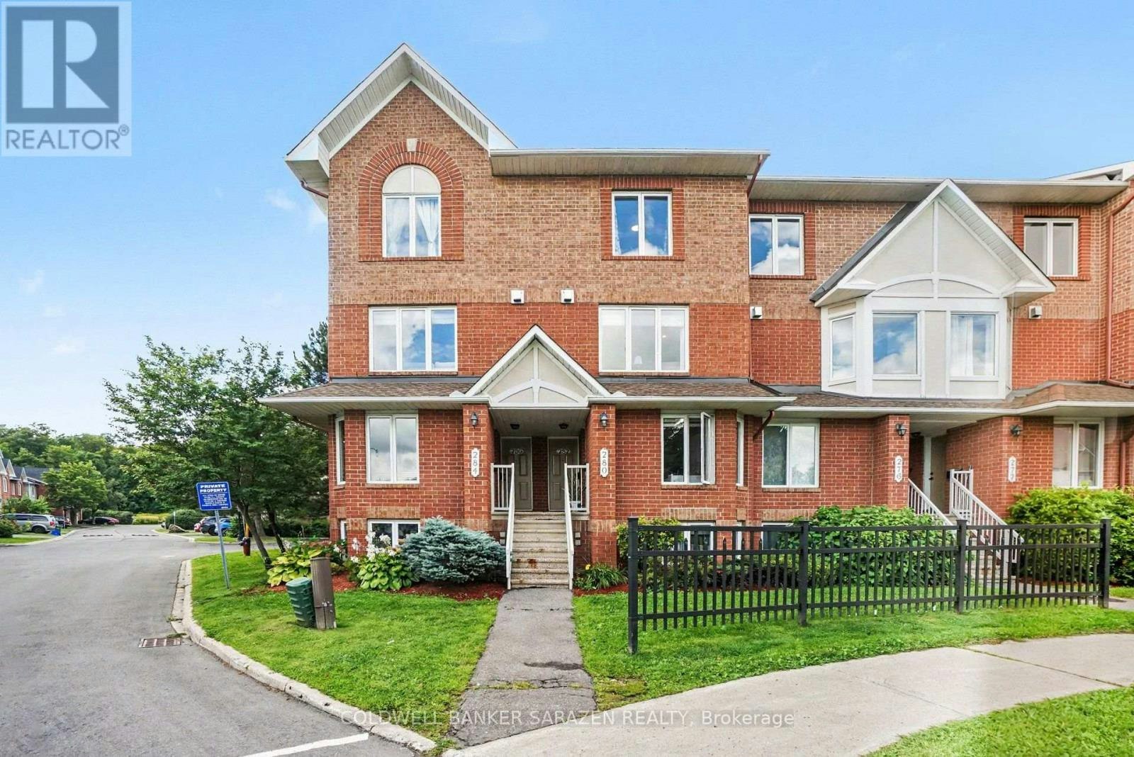 11-282 Cresthaven Drive, Ottawa, ON, K2G 6W4