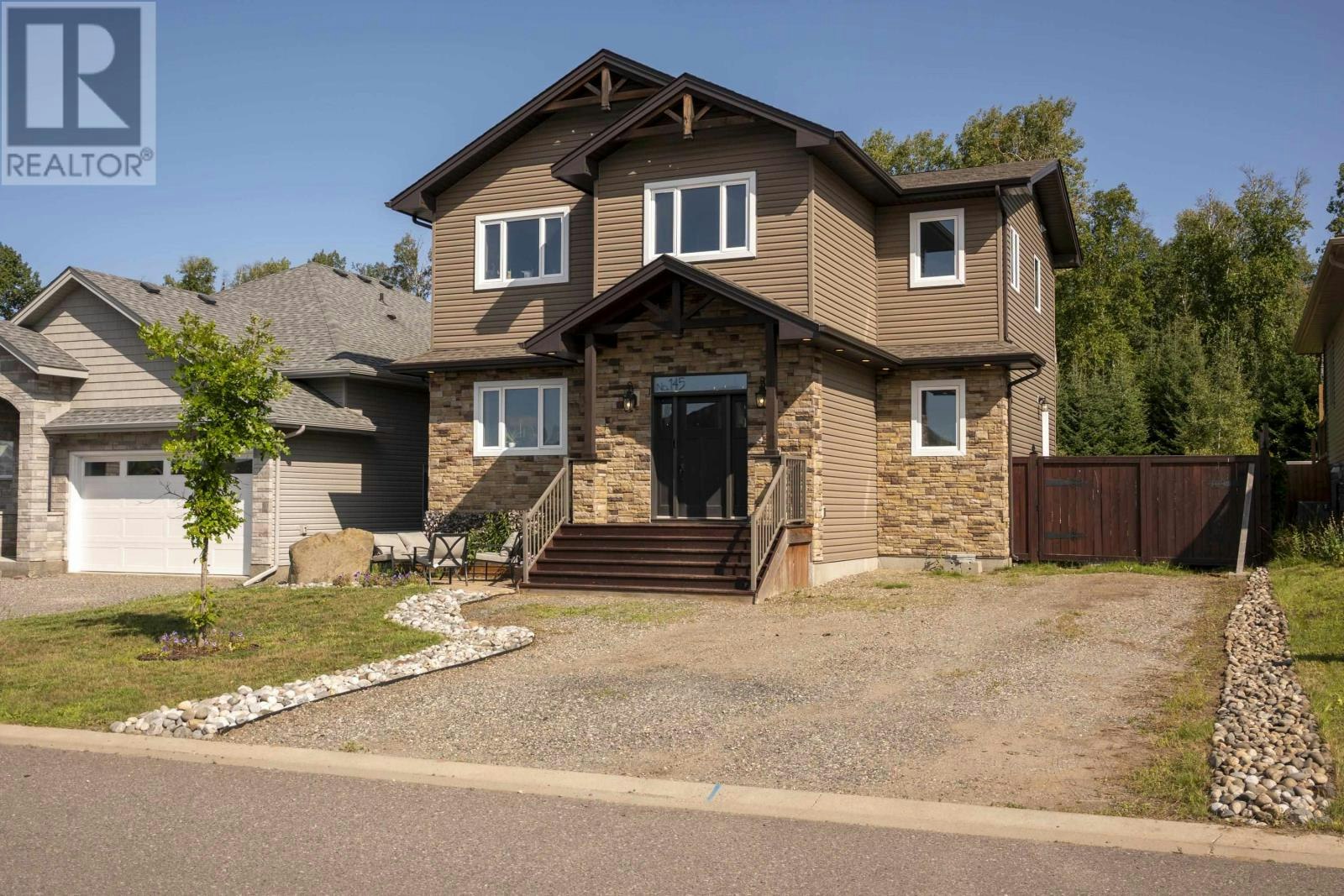 145 Dogwood Crescent, Thunder Bay, ON, P7G 2N9