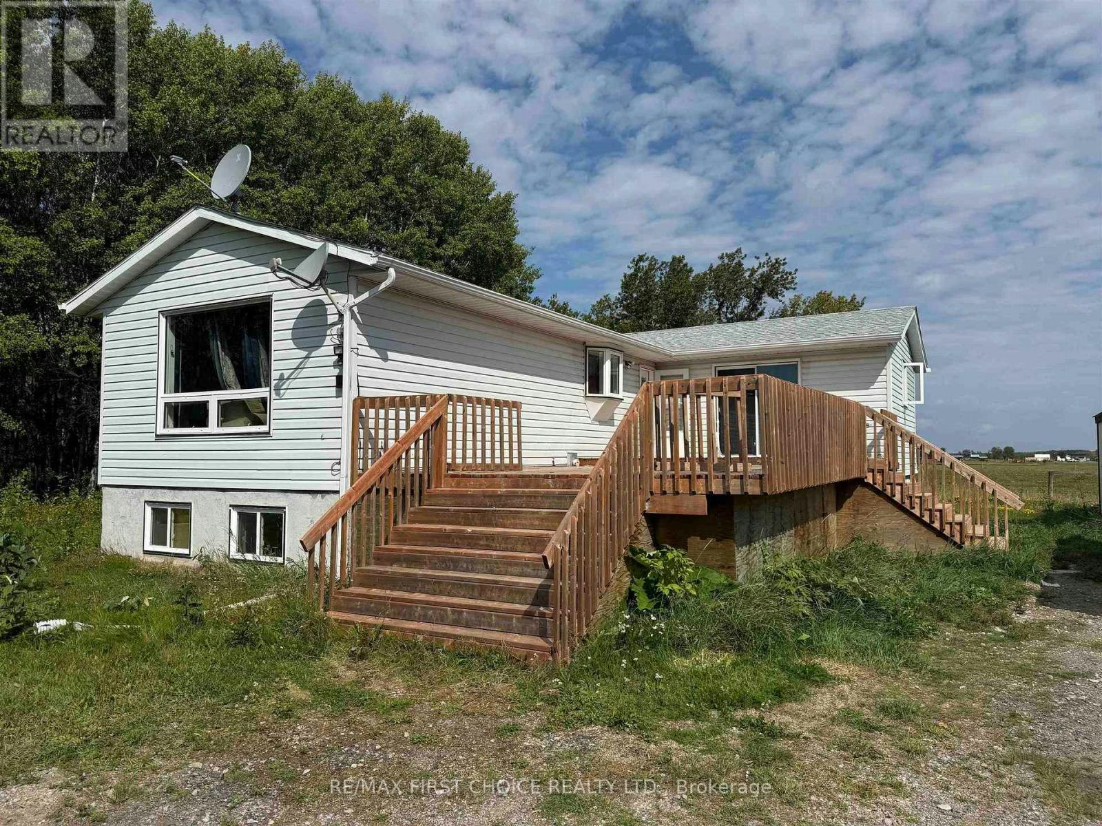 33 Mcdonald Road, Kenora, ON, P8N 3G2