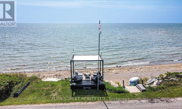 1275 Lakeshore Road