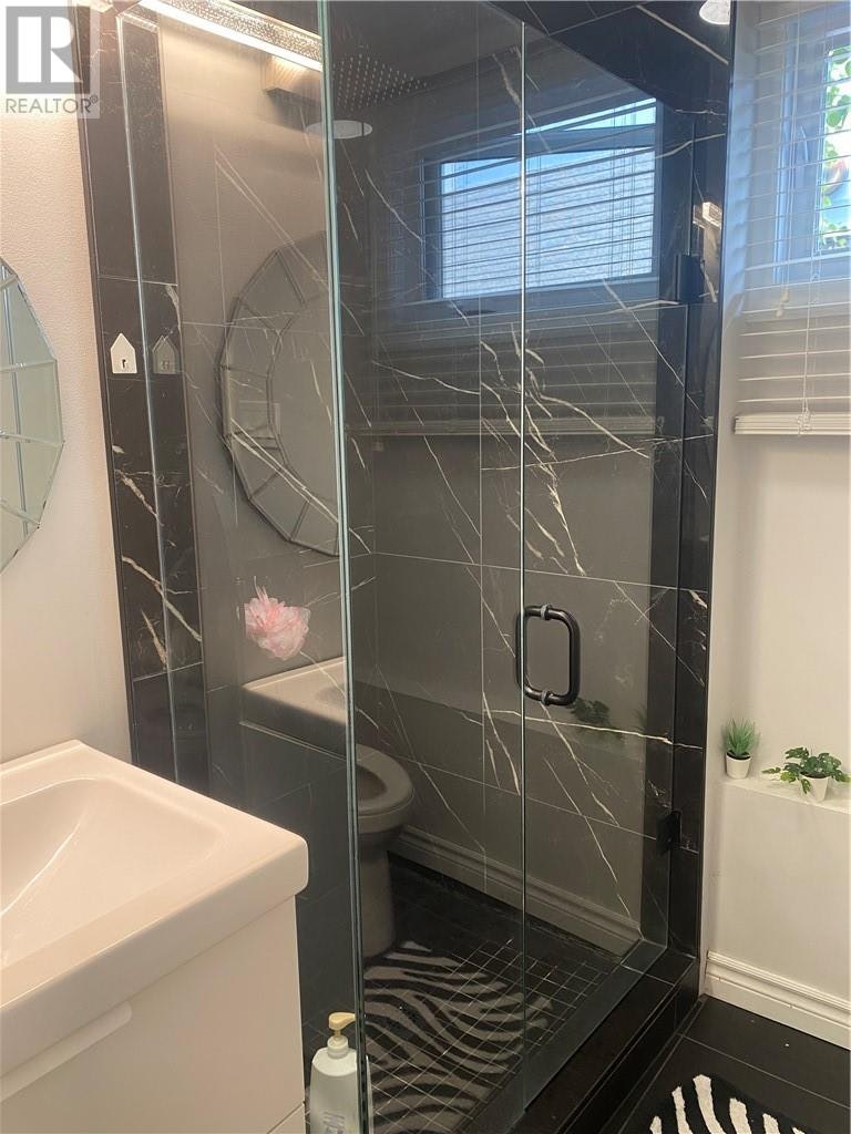 Lower-657 Jupiter Court, Greater Sudbury, ON, P3E 5N1 - 19