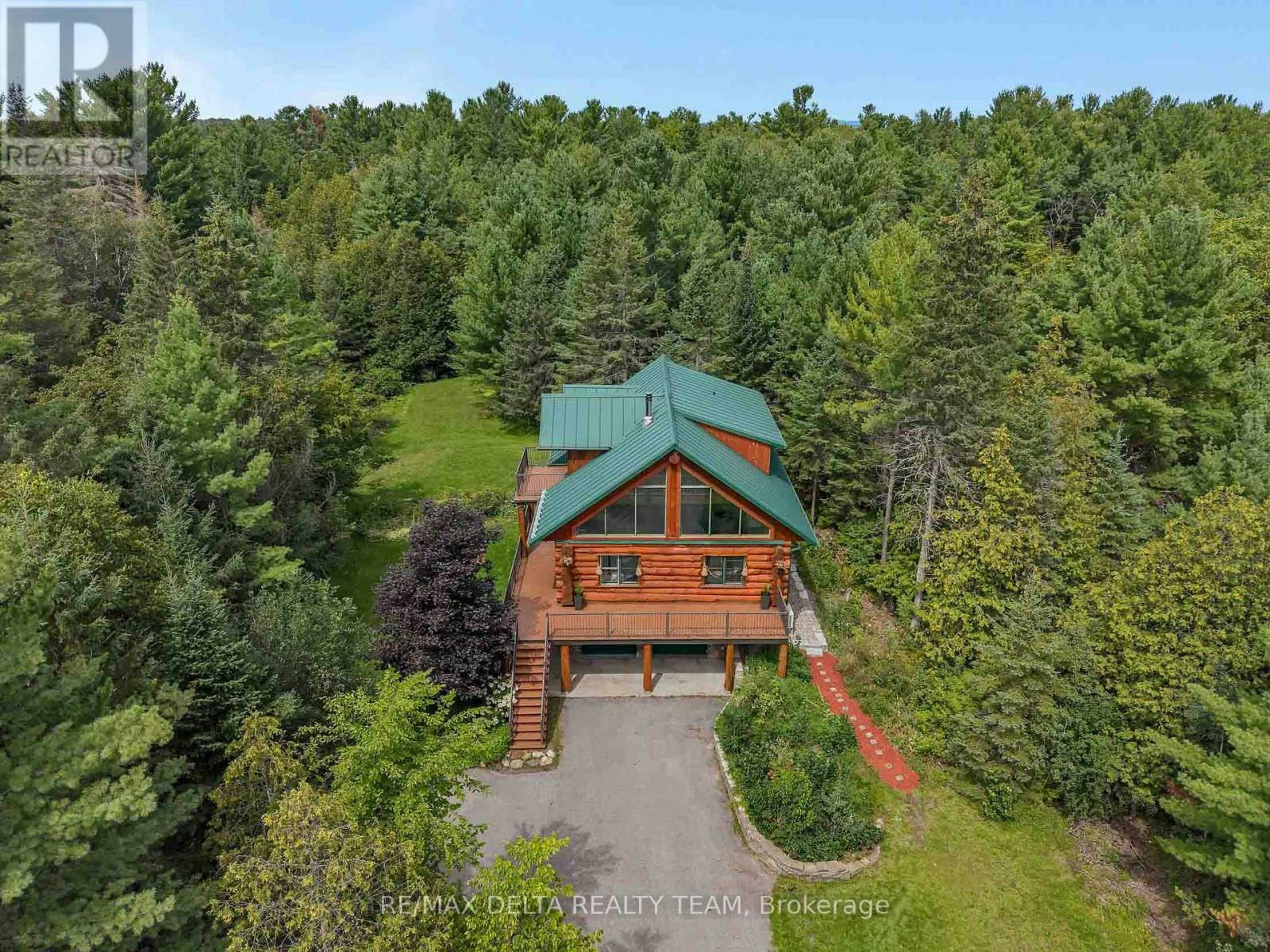 107 Corkery Woods Drive, Ottawa, ON, K0A 1L0