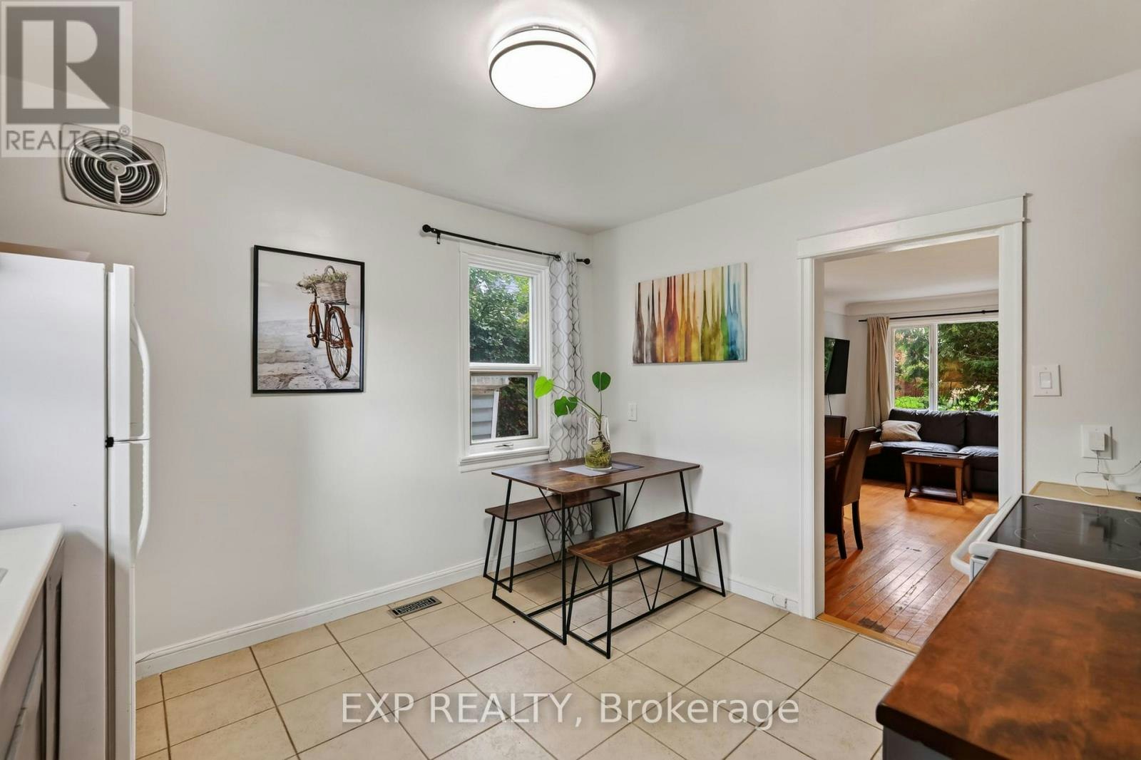 1220 Collins Avenue, Ottawa, ON, K1V 6E1 - 12